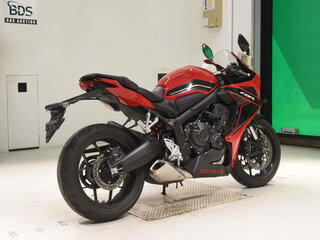 2024 Honda CBR 650R, красный, 1090000 рублей, вид 5