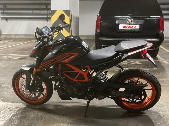 2022 KTM 125 Duke, серый, 400001 рублей - вид 6
