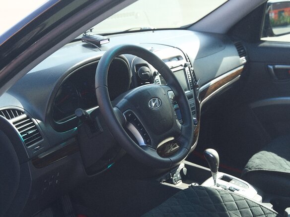 2011 Hyundai Santa Fe II Рестайлинг, чёрный, 1350000 рублей - вид 10