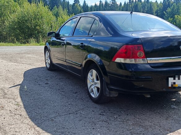2008 Opel Astra H Рестайлинг, чёрный, 440000 рублей - вид 5