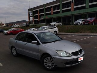 2006 Mitsubishi Lancer IX Рестайлинг, серебристый, 380000 рублей, вид 1