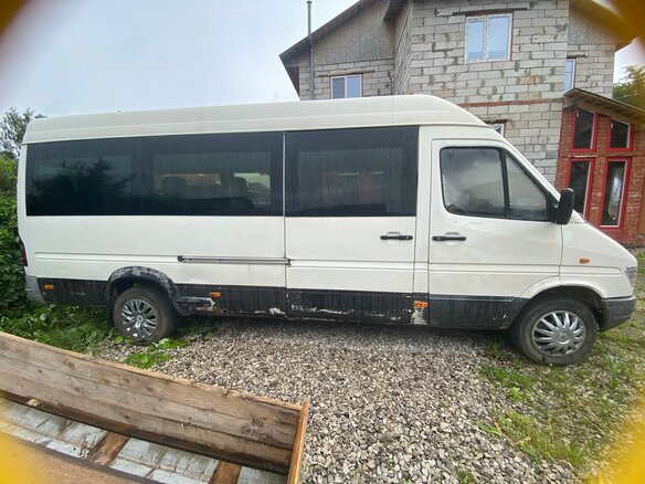 1996 Mercedes-Benz Sprinter, белый, 200000 рублей - вид 2