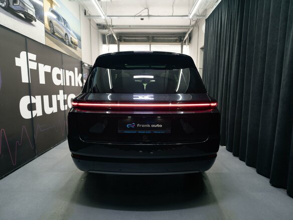 2025 Li Auto (Lixiang) L9 52.3 kWh I Рестайлинг, чёрный - вид 16