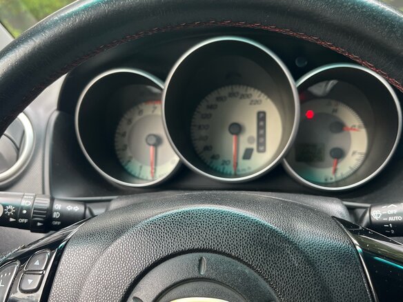 2008 Mazda 3 I (BK) Рестайлинг, красный, 500000 рублей - вид 8