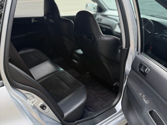 2001 Mitsubishi Lancer Cedia IX, серебристый - вид 34