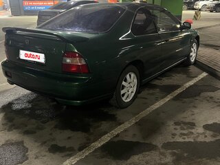 1995 Honda Accord V, зелёный, 300000 рублей, вид 4