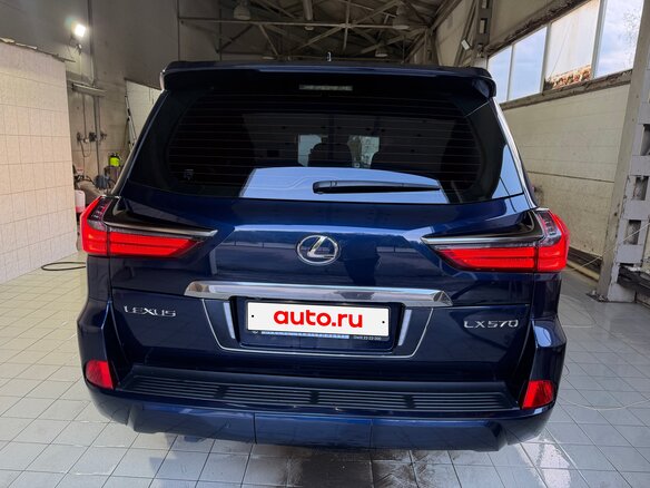 2018 Lexus LX 570 III Рестайлинг 2, синий - вид 3