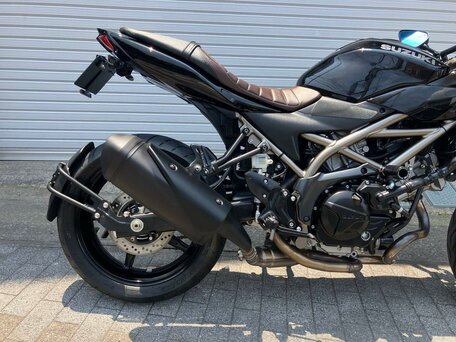 2023 Suzuki SV 650, чёрный, 695000 рублей, вид 4