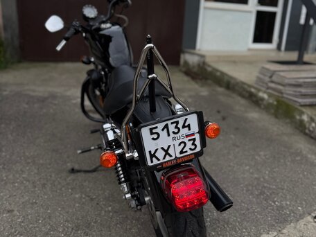 2012 Harley-Davidson Sportster 883, чёрный, 699000 рублей, вид 4