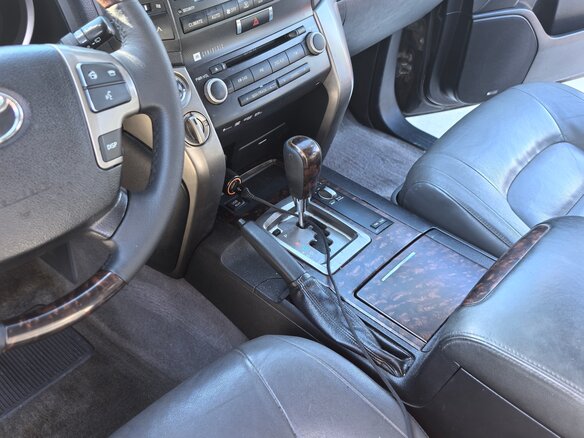 2010 Toyota Land Cruiser 200 Series, чёрный, 2800000 рублей - вид 7
