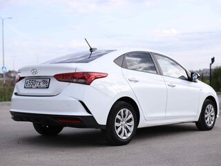 2021 Hyundai Solaris II Рестайлинг, белый, 1435200 рублей, вид 5