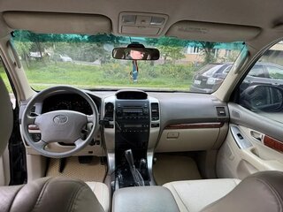 2007 Toyota Land Cruiser Prado 5-speed 120 Series Рестайлинг, чёрный, 2300000 рублей, вид 3