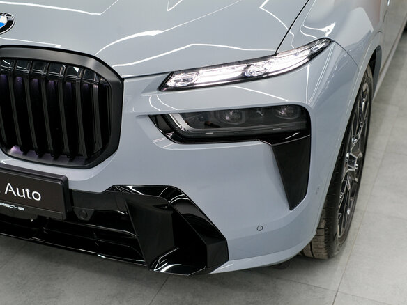 2026 BMW X7 40d I (G07) Рестайлинг, серый, 18700000 рублей - вид 5