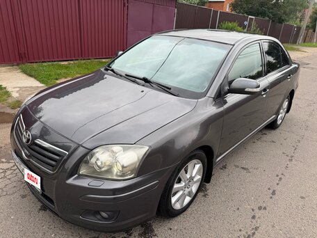 2007 Toyota Avensis II Рестайлинг, серый, 735000 рублей, вид 1