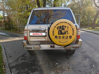 2004 Nissan Patrol V (Y61), золотистый, 1900000 рублей, вид 4