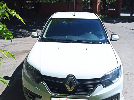 2018 Renault Logan II Рестайлинг, белый, 770000 рублей, вид 3