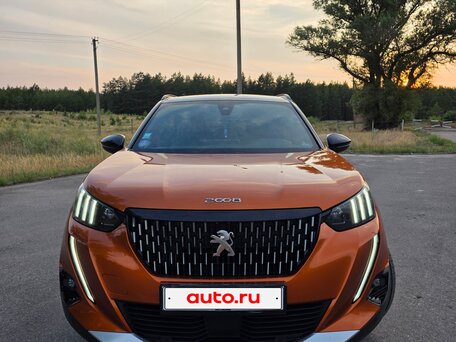 2021 Peugeot 2008 8AT II, оранжевый, 1750000 рублей, вид 2