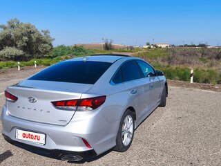 2017 Hyundai Sonata VII (LF) Рестайлинг, серый, 1900000 рублей, вид 5