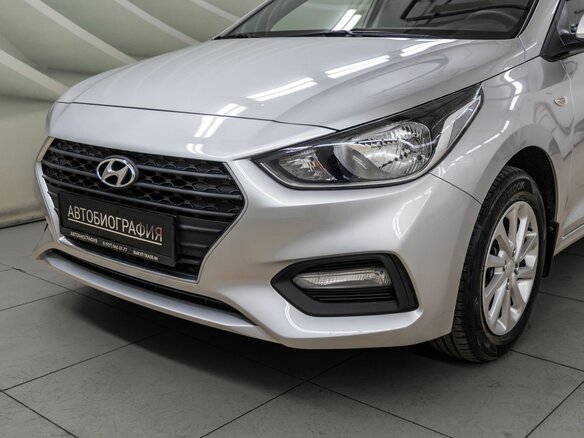 2017 Hyundai Solaris II, серебристый - вид 9
