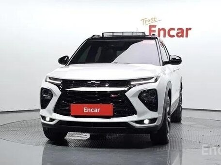 2023 Chevrolet TrailBlazer III, белый, 2398000 рублей, вид 1