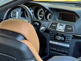 2013 Mercedes-Benz E-Класс 200 IV (W212, S212, C207) Рестайлинг, красный, 2290000 рублей, вид 3