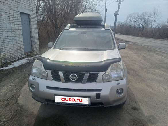 2007 Nissan X-Trail II, серебристый, 800000 рублей