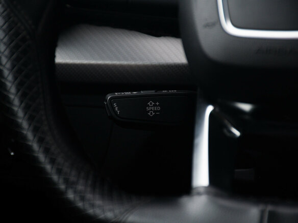 2021 Audi Q5 L 45 TFSI II (FY) Рестайлинг, чёрный, 4649000 рублей - вид 17