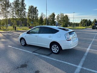 2008 Toyota Prius II Рестайлинг (XW20), белый, 970000 рублей, вид 4