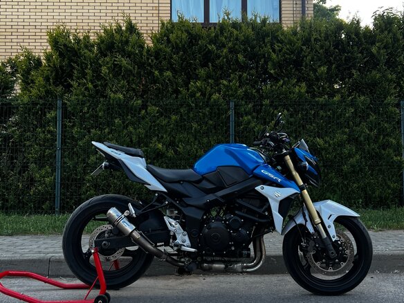 2014 Suzuki GSR 750, синий, 599999 рублей