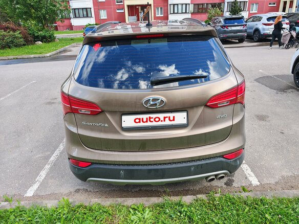 2013 Hyundai Santa Fe III, золотистый, 1900000 рублей - вид 1