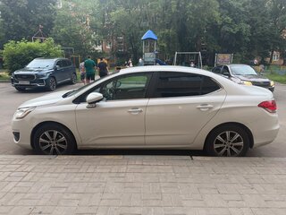 2016 Citroen C4 II, белый, 800000 рублей, вид 4
