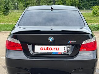 2008 BMW 5 серии 525i V (E60/E61) Рестайлинг, чёрный, 1375000 рублей, вид 3