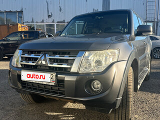 2012 Mitsubishi Pajero IV Рестайлинг 1, серый, 1990000 рублей, вид 2