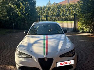 2017 Alfa Romeo Giulia II (952), белый, 2230000 рублей, вид 2