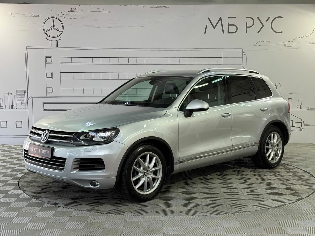 Открыть фотографии: Volkswagen Touareg II