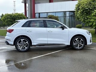 2026 Audi Q3 35 TFSI II (F3), белый, 3520000 рублей, вид 4