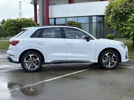 2026 Audi Q3 35 TFSI II (F3), белый, 3520000 рублей, вид 4