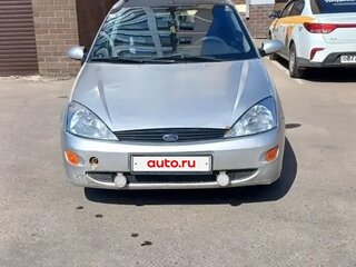 2000 Ford Focus I, белый, 140000 рублей, вид 1