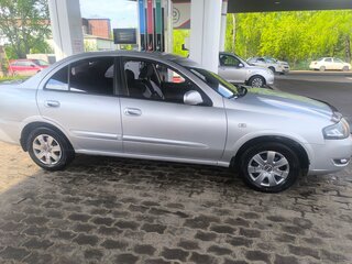 2011 Nissan Almera Classic I, серебристый, 800000 рублей, вид 3