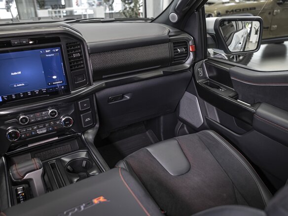 2025 Ford F-150 Raptor XIV Рестайлинг, серый - вид 31