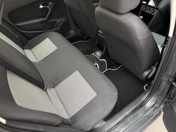 2011 Volkswagen Polo V, серый - вид 13