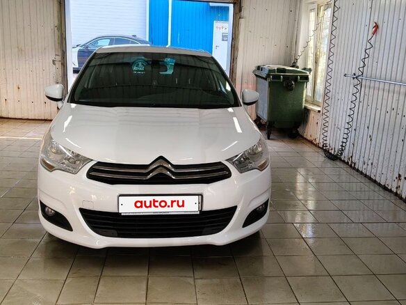 2012 Citroen C4 II, белый, 750000 рублей - вид 5
