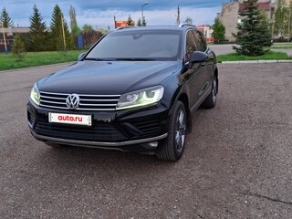 2017 Volkswagen Touareg II Рестайлинг, чёрный, 2900000 рублей, вид 1