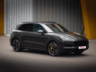 2020 Porsche Cayenne Turbo S E-Hybrid III, чёрный, 13500000 рублей, вид 2