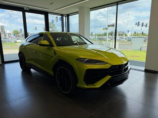 2026 Lamborghini Urus SE I Рестайлинг, зелёный, 49596990 рублей, вид 5