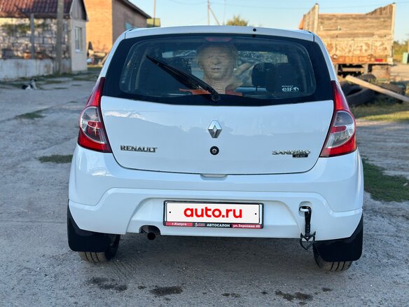 2012 Renault Sandero I, белый, 599000 рублей - вид 19