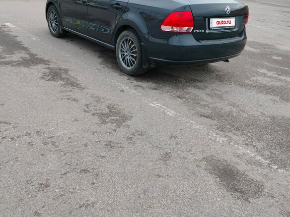 2013 Volkswagen Polo V, серый, 650000 рублей - вид 4