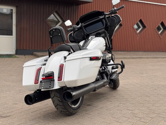 2024 Harley-Davidson Street Glide, белый, 2750000 рублей - вид 5