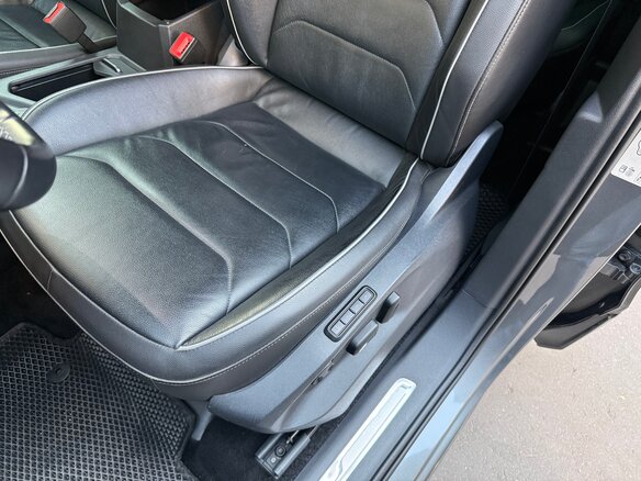 2019 Volkswagen Tiguan Allspace II, серый, 3400000 рублей - вид 13