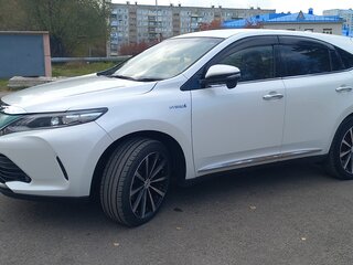 2017 Toyota Harrier III (XU60), белый, 3181000 рублей, вид 2